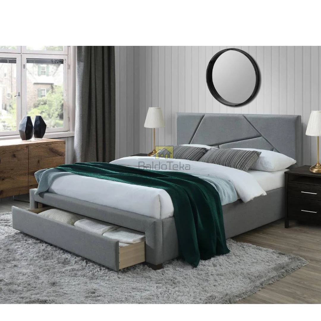 Elegantiška lova su grotelėmis ir patalynės dėže