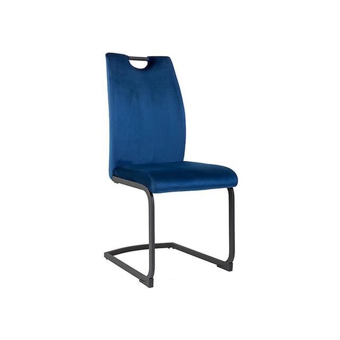 Moderni sofos komplektai su minkštais pagalvėmis