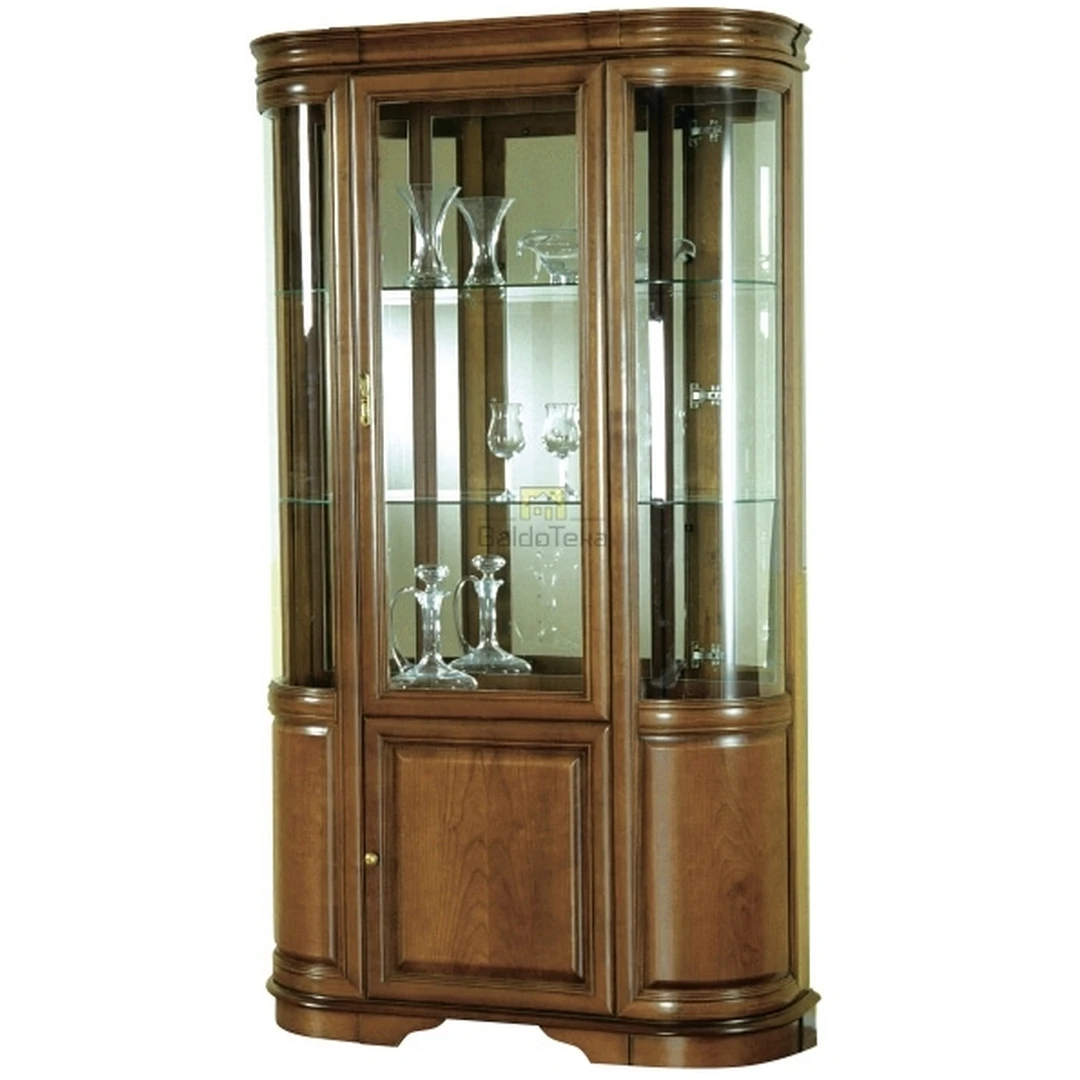 Šiuolaikiška spinta su veidrodžiu ir metalinėmis rankenėlėmis