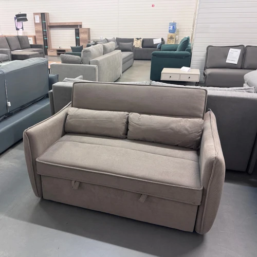 Kompaktiška miegama sofa YVI su ištraukiama lova