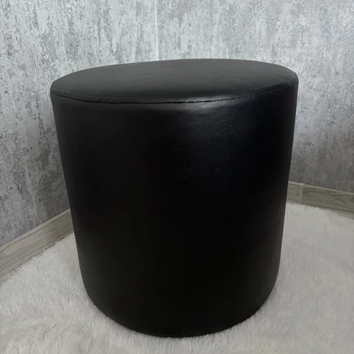 Patogus apvalus pufas svetainei