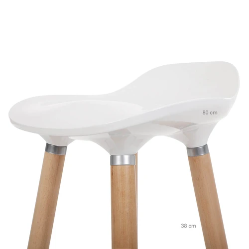 Lengvos ir patvarios baro kėdės su 73 cm sėdynės aukščiu