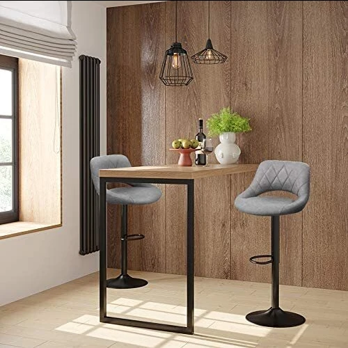 Aukščio reguliavimo baro kėdės su pėdų atrama