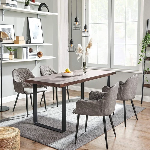 Stilinga kėdė puoš bet kurį kambarį