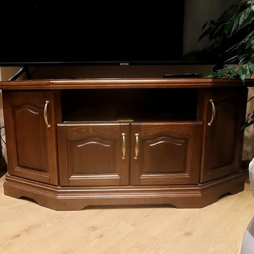 Uosio masyvo indauja ir TV komoda pagal užsakymą