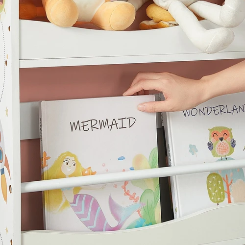 Knygų lentyna su metalinėmis juostomis – saugumas ir patogumas viename