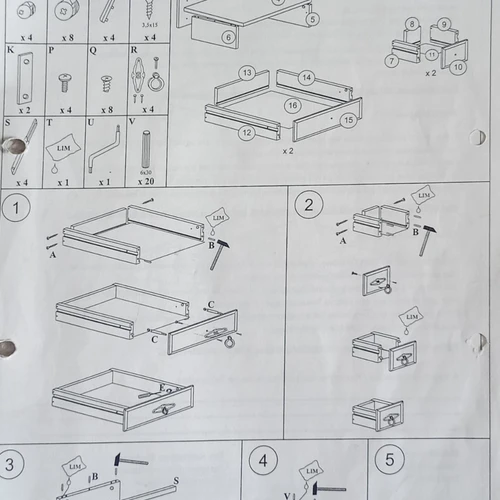 Elegantiškas rašomasis stalas be spintelių