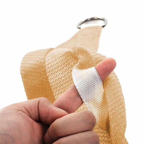 Atsparios ir tvirtos saulės burės su įgaubta forma