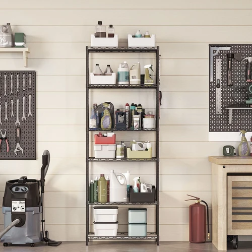 Plieninė konstrukcija su apsauga nuo posvyrio