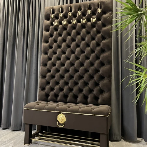 Prieškambario baldai su daiktadėže ir rūbų kabykla pagal užsakymą