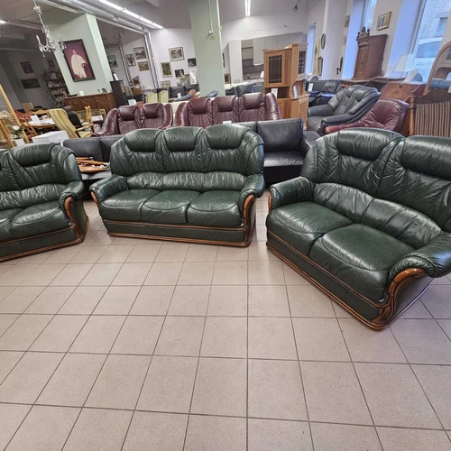 Natūralios odos komplektas 3+2+2 - Minkštų baldų komplektai