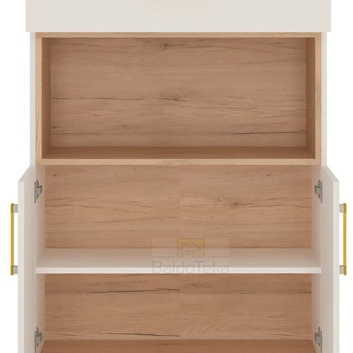 Moderni spinta su individualiomis rankenėlių spalvomis