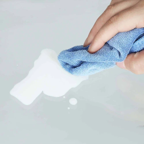 VASAGLE stiliškas staliukas su auksiniu rėmu