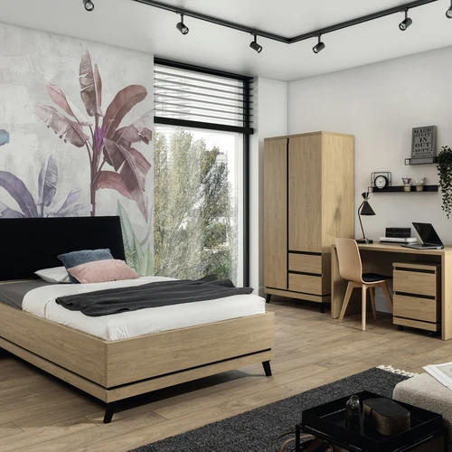 Modernus stalas su guoliniais bėgeliais