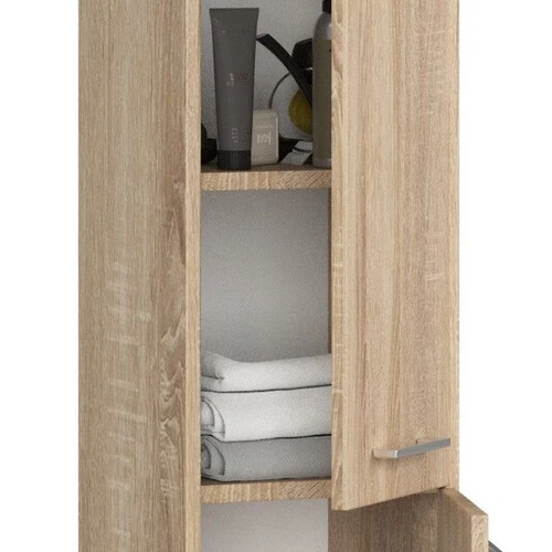 Elegantiška sidabrinėmis rankenomis vonios spintelė