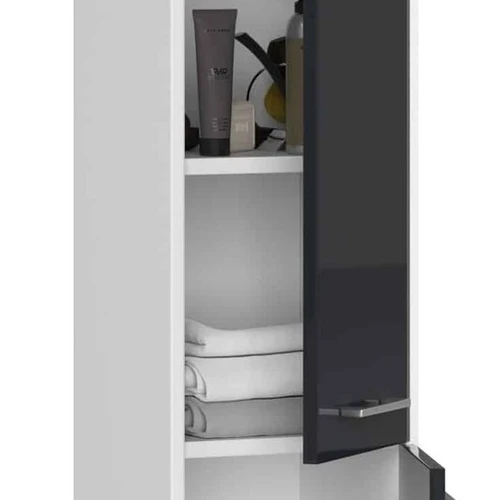 Stilinga spintelė su sidabrinėmis rankenomis ir ABS briauna