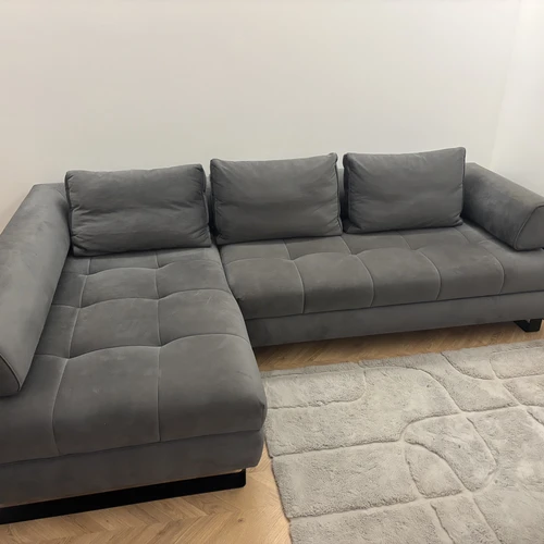Kokybiška ir patvari sofa-lova su pufu