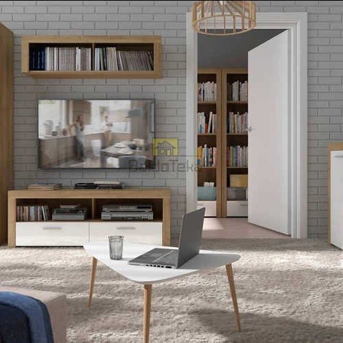 Moderni spinta su blizgiais ąžuolo ir baltos spalvos deriniu