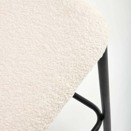 Klasikinė kreminė pagalvė su unikaliu dizainu