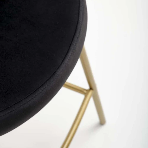 Aksominės sofos su milteliniu plienu – juoda, balta, auksinė spalva