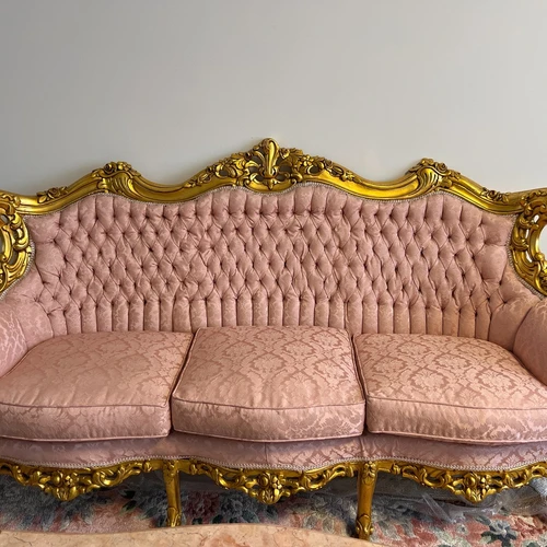 Baroko stiliaus svetainės komplektas