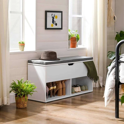 Tvarkingas batų suoliukas su lino imitacijos užvalkalu