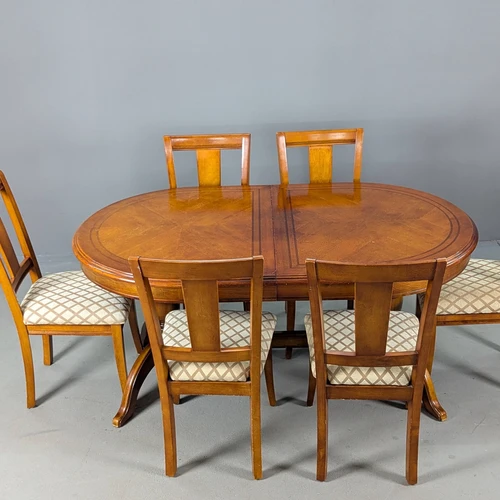 Valgomojo komplektas - Valgomojo komplektai