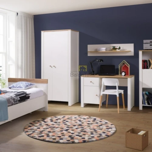 Stilinga ir praktiška spinta 65x201x41 cm