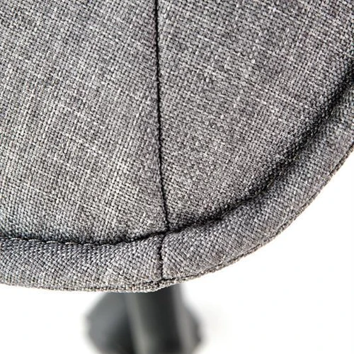 Kėdė su TILT mechanizmu ir minkštu audiniu