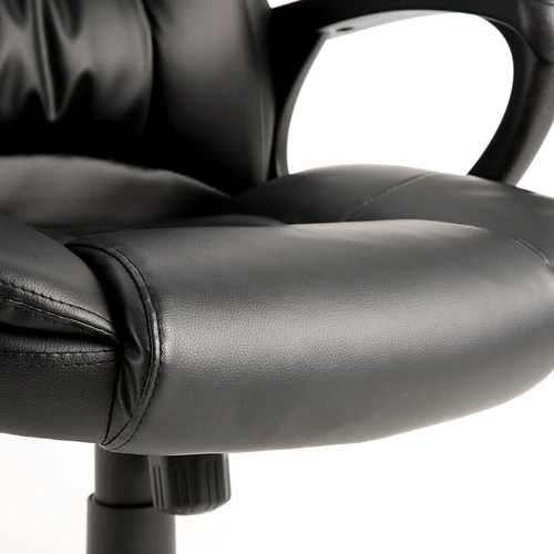 Kėdė su reguliuojamu aukščiu, tinkanti aukštiems ir žemiems žmonėms