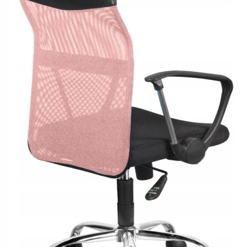 Patogi kėdė su aukštu tinklinio audinio atlošu