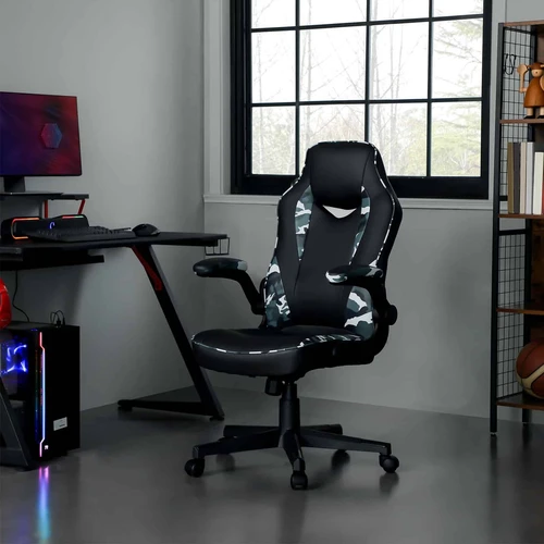 Juoda kamufliažo spalvos biuro kėdė su aukštu atlošu