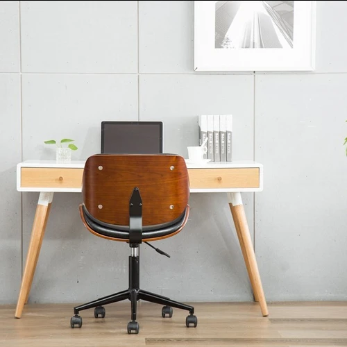 Moderni biuro kėdė su TILT funkcija ir guminiais ratukais