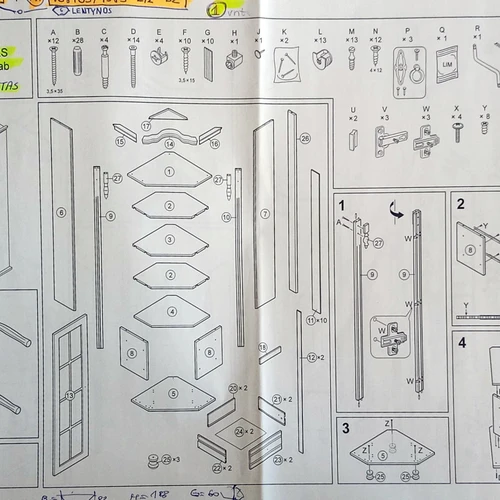 Šešiakampė stiklinė vitrina su funkcijų apšvietimu