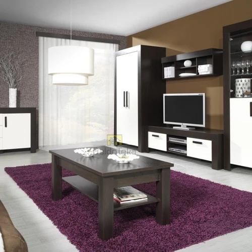 Plati ir erdvi spinta su apšvietimo galimybe