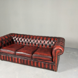 Chesterfield sofa - Sofos