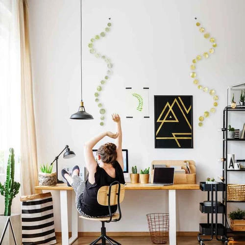 Dekoratyvinė girlianda Relaxdays, H dizainas, 4 vnt - Dekoracijos