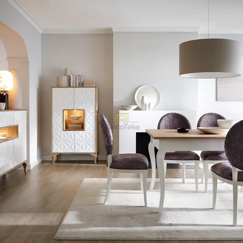 Plati spintelė su individualia spalva