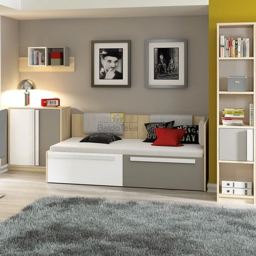 Erdvi spinta su aukšta kokybe