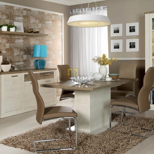 Moderni spintos sistema balinta pušis ir antikinis ąžuolas