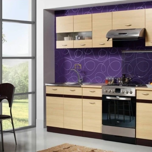 Plati virtuvės spinta 240 cm su reguliuojamomis lentynomis