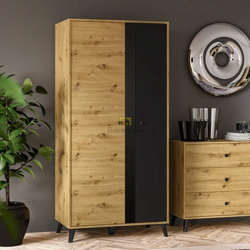 Stilinga spinta su ąžuolo ir juodos spalvos deriniu