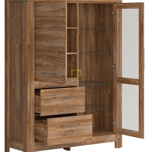 Erdvi spinta su LMDP/MDF medžiaga