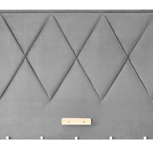 Elegantiškas galvūgalis su aksomo danga