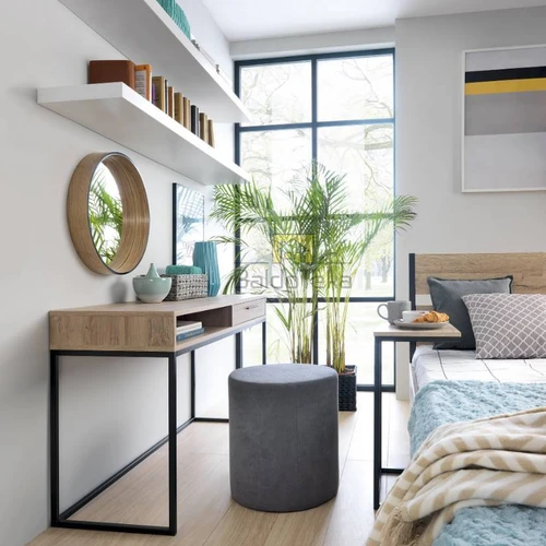 GAMLA stalas – tobulas derinys ąžuolo Grandson ir grafito matinio metalo |