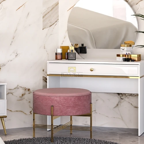 Moderni balta spinta su pilno ištraukimo bėgeliais