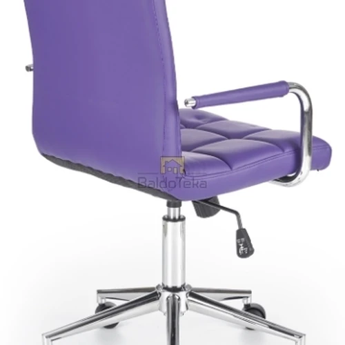 Stalas su metaliniu pagrindu ir plastikiniais ratukais, maks. apkrova 90 kg