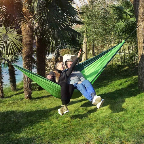 Greitai supakuojamas hamakas su dirželiais ir kabliukais