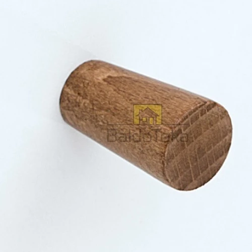 Aukštos kokybės spinta su natūraliu medžiu ir blizgiu apdailu