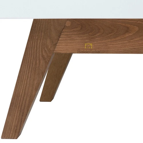 Moderni balta matinė spinta su auksiniu maumedžiu